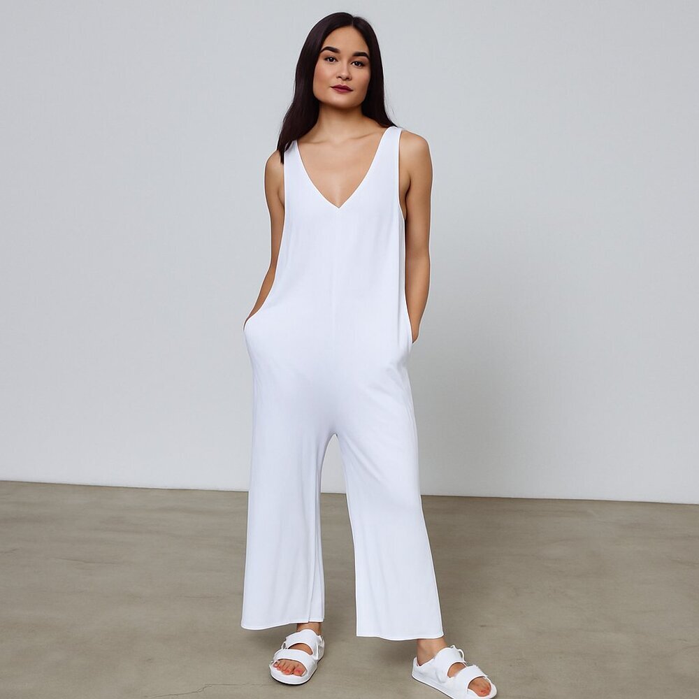 LUNYA White Sleeveless Sleep Cool Jumpsuit‎ Soft Cozy Minimalist Size XL V Neck